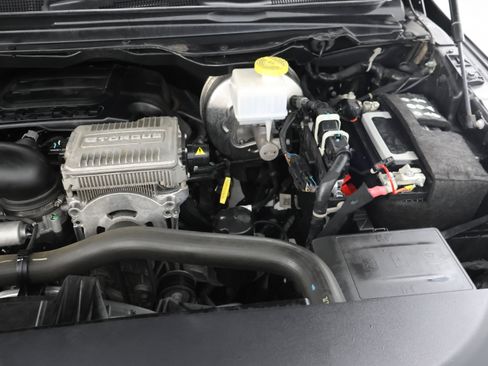 Used 2024 RAM 1500 Big Horn AWD/4WD image 17