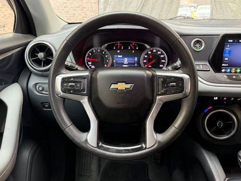 Used 2021 Chevrolet Blazer LT image 16