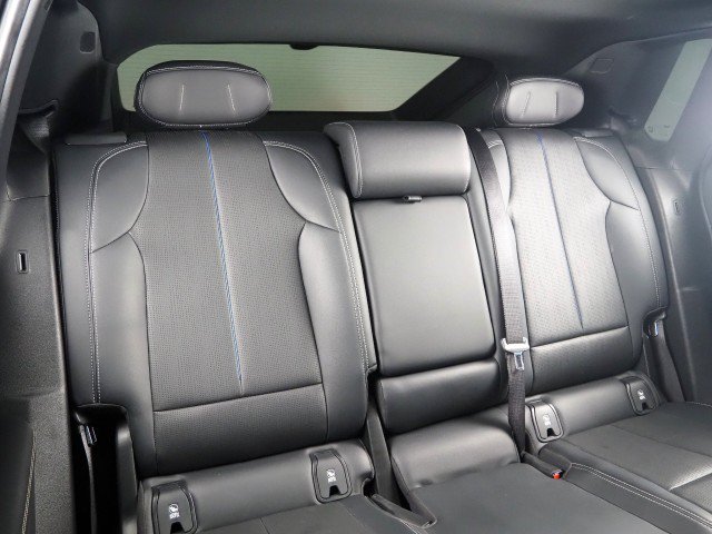 Used 2024 Cadillac Lyriq Sport RWD image 16