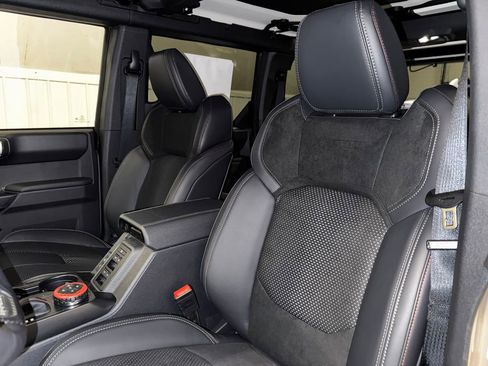 New 2025 Ford Bronco Raptor image 20