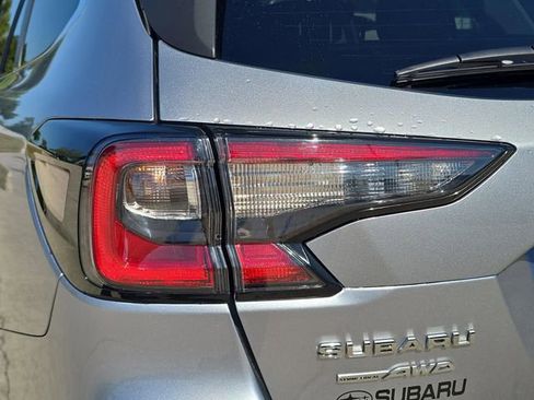 Certified 2024 Subaru Outback Limited AWD/4WD image 7