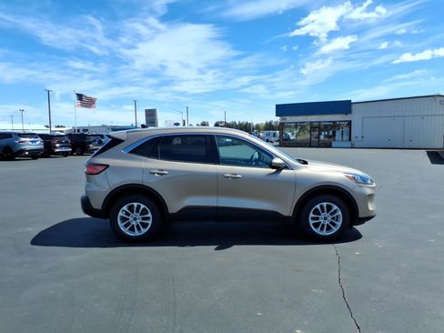 Used 2020 Ford Escape SE AWD/4WD image 7