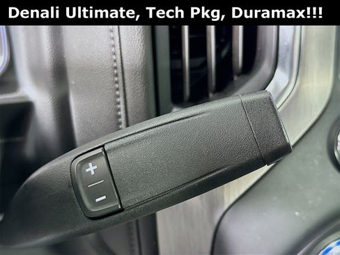 Used 2020 GMC Sierra 3500 Denali w/ Denali Ultimate Package image 18