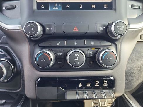 Used 2022 RAM 1500 Big Horn image 16