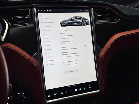 Used 2012 Tesla Model S Performance RWD image 34