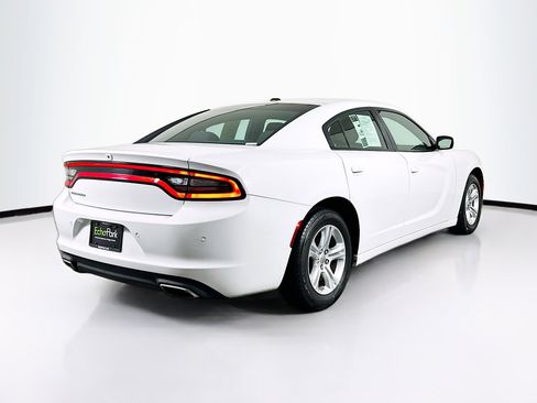 Used 2022 Dodge Charger SXT image 9