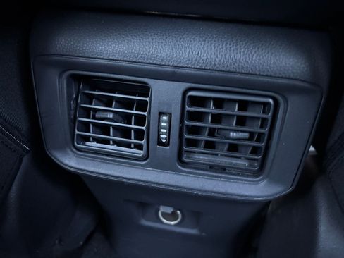 Used 2025 Toyota RAV4 LE image 23