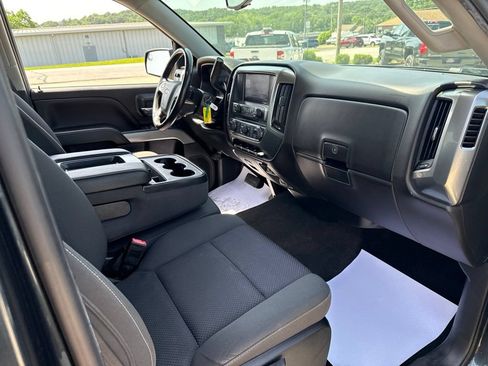 Used 2018 Chevrolet Silverado 1500 LT w/ All Star Edition AWD/4WD image 39