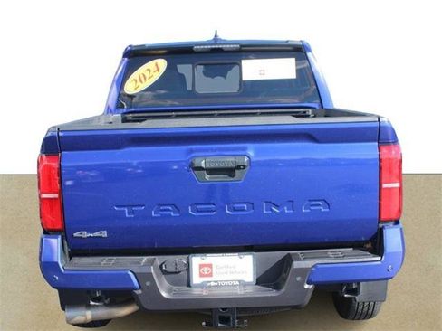 Certified 2024 Toyota Tacoma SR5 image 5