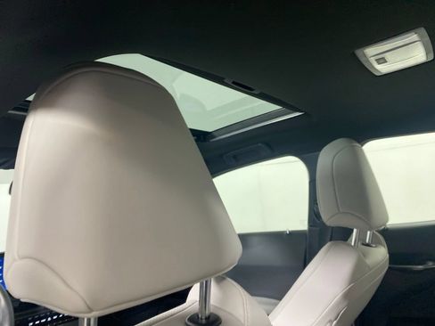Used 2025 Lexus UX 300h AWD w/ Cold Area Package image 15
