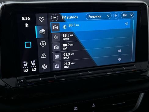 Used 2025 Volkswagen Atlas SE image 18