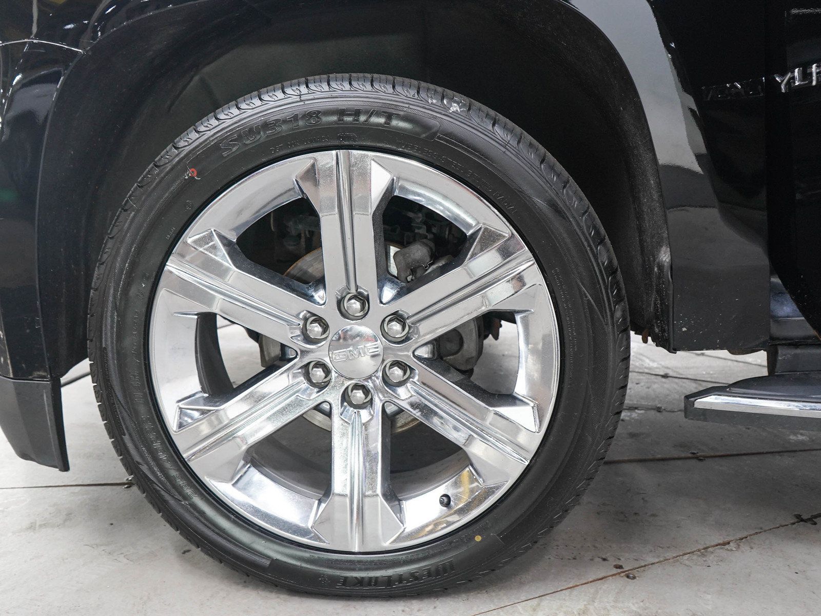Used 2016 GMC Yukon SLT w/ Open Road Package AWD/4WD image 34