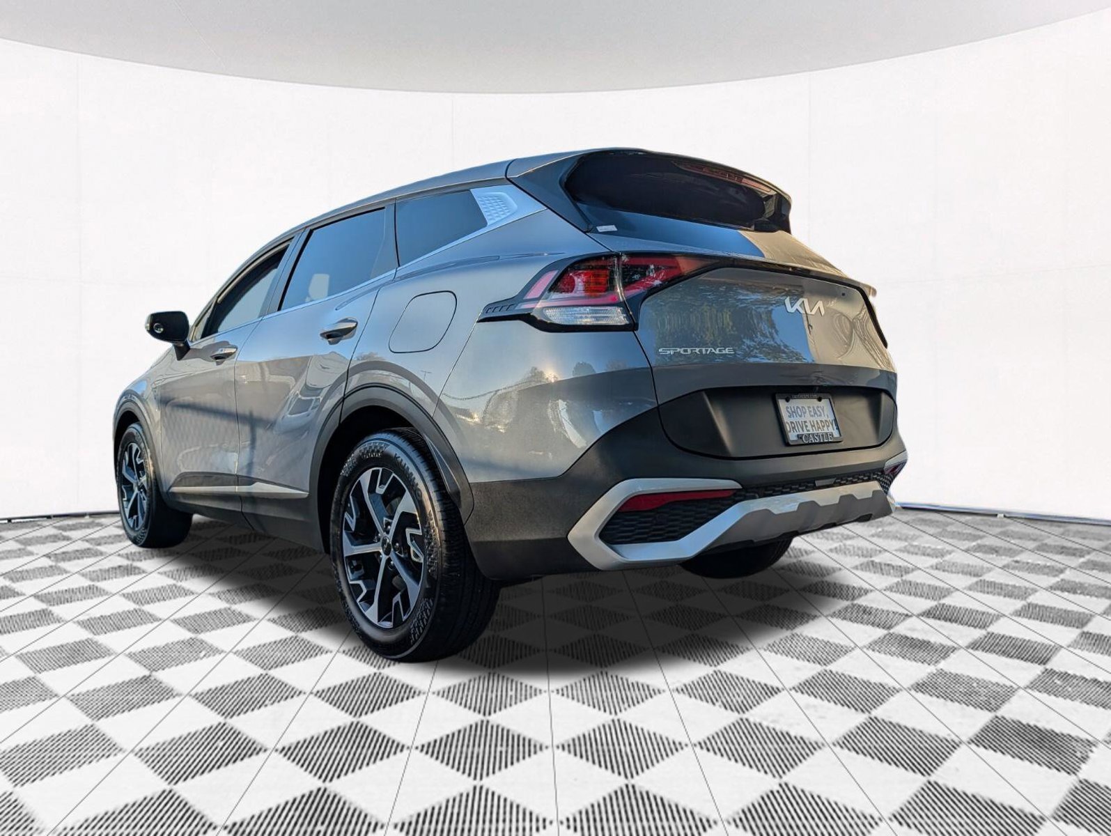 Used 2025 Kia Sportage EX FWD image 12