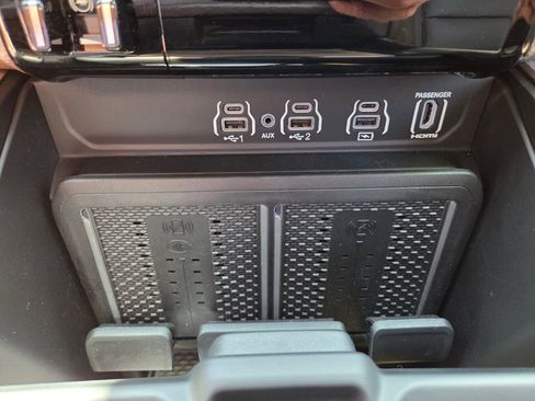 Used 2026 RAM 1500 Limited AWD/4WD image 29