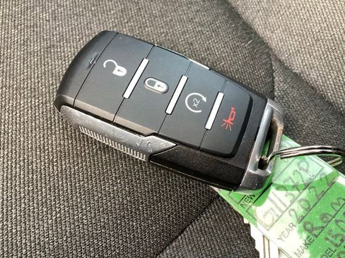 Used 2022 RAM 1500 Big Horn image 32