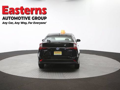 Used 2022 Toyota Prius LE FWD image 39