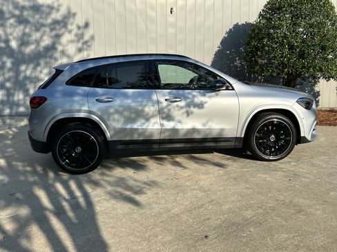 Certified 2025 Mercedes-Benz GLA 250 image 5