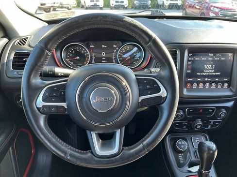 Used 2018 Jeep Compass Trailhawk w/ Cold Weather Group AWD/4WD image 12