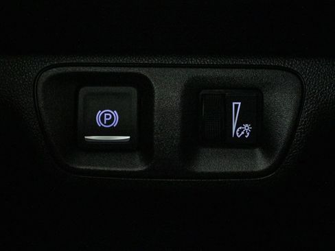 Certified 2023 GMC Acadia SLE w/ Driver Convenience Package image 34