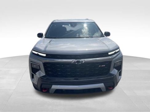 Used 2024 Chevrolet Traverse Z71 w/ LPO, Floor Liner Package AWD/4WD image 3
