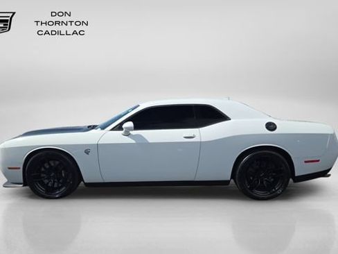 Used 2019 Dodge Challenger SRT Hellcat Redeye RWD image 2