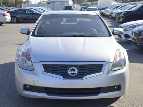 Used 2008 Nissan Altima 3.5 SE FWD image 2
