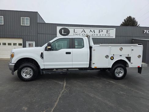 Used 2018 Ford F250 XL w/ Power Equipment Group image 2