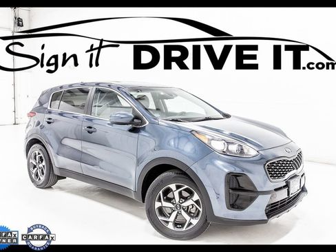 Used 2022 Kia Sportage LX image 1