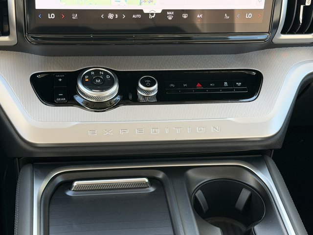 New 2026 Ford Expedition Max Active RWD image 22