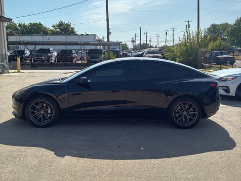 Used 2023 Tesla Model 3 Long Range AWD/4WD image 2
