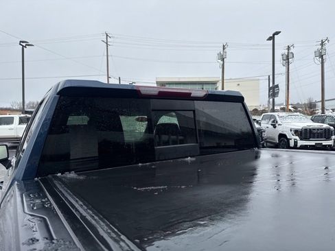 Used 2021 GMC Sierra 1500 Elevation w/ Preferred Package image 7