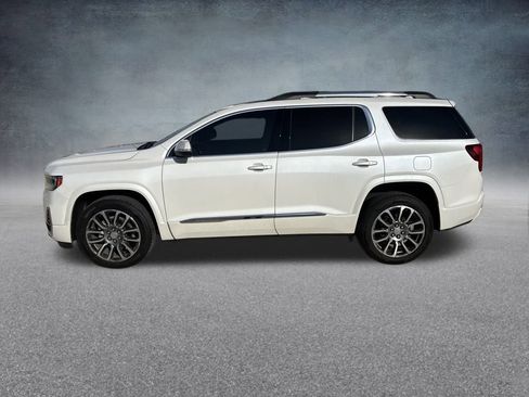 Used 2021 GMC Acadia Denali w/ Denali Technology Package image 2