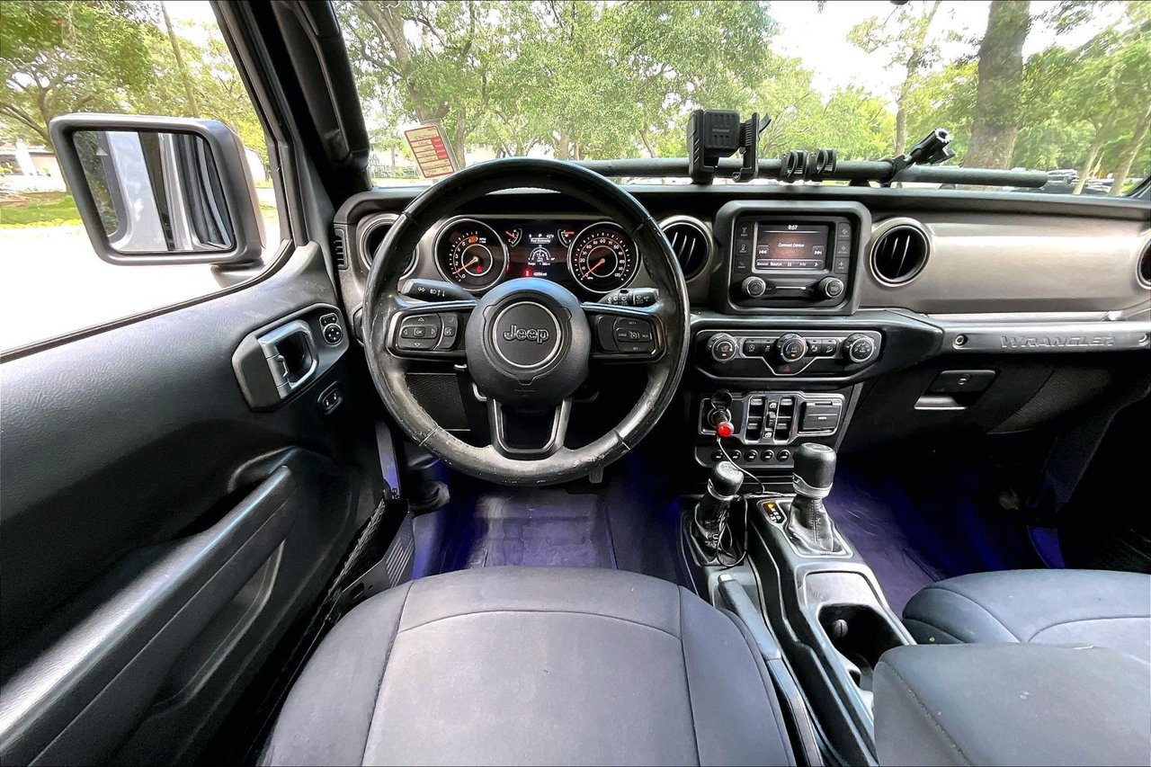 Used 2020 Jeep Wrangler Unlimited Sport AWD/4WD image 8