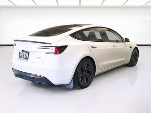 Used 2024 Tesla Model 3 Performance image 4