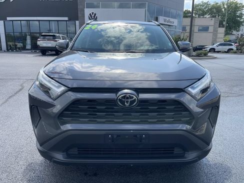 Used 2024 Toyota RAV4 XLE AWD/4WD image 2