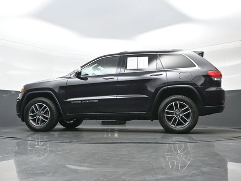 Used 2019 Jeep Grand Cherokee Limited AWD/4WD image 27