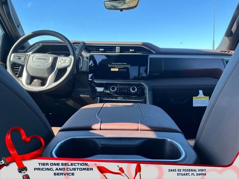 New 2026 GMC Sierra 2500 Denali w/ Denali Reserve Package image 15
