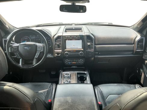Certified 2018 Ford Expedition Limited w/ Equipment Group 301A AWD/4WD image 17