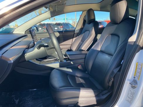 Used 2020 Tesla Model 3 Long Range image 10