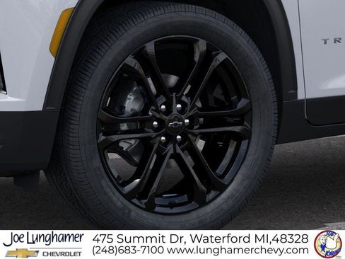 New 2026 Chevrolet Traverse LT image 9