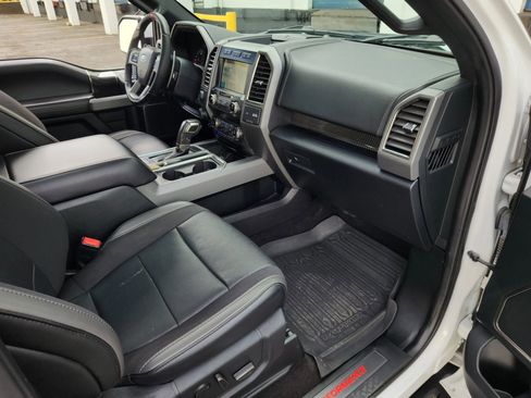 Used 2019 Ford F150 Raptor w/ Equipment Group 802A Luxury AWD/4WD image 19