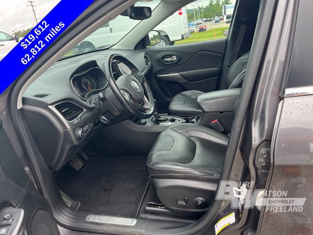 Used 2021 Jeep Cherokee Limited w/ Trailer Tow Group AWD/4WD image 12