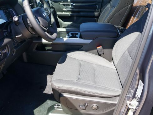 New 2026 RAM 1500 Big Horn AWD/4WD image 4