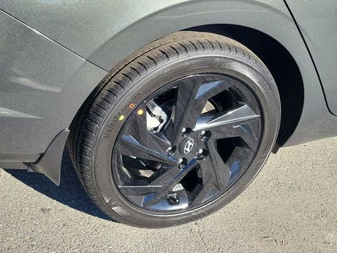 New 2026 Hyundai Elantra Sport FWD image 24