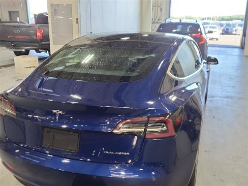 Used 2020 Tesla Model 3 Long Range AWD/4WD image 3