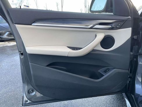 Used 2021 BMW X1 xDrive28i w/ Convenience Package image 5