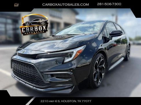 Used 2025 Toyota Corolla FX w/ Convenience Package FWD image 1