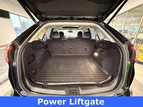 Used 2015 Ford Edge Titanium image 11