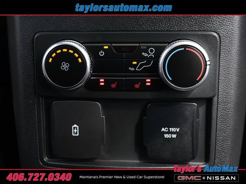 Used 2023 Ford Explorer Platinum w/ Technology Package AWD/4WD image 38