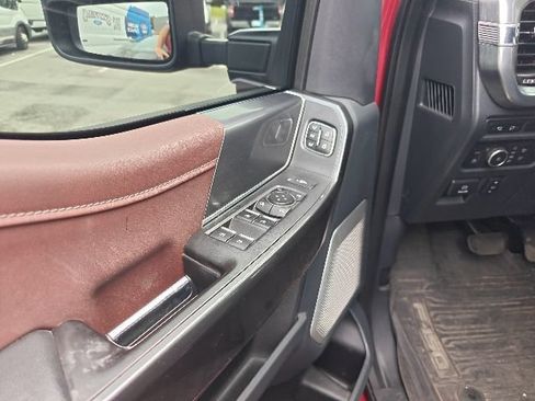 Used 2021 Ford F150 Lariat w/ Equipment Group 502A High AWD/4WD image 4